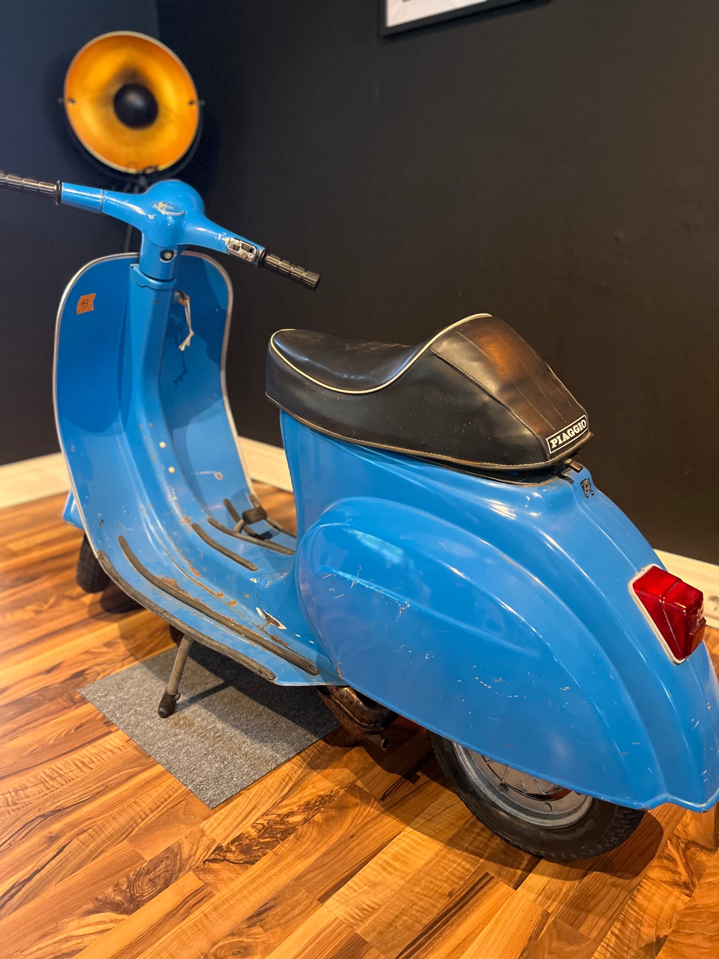 Vespa V50 Rundlicht | Original Lack | Bj. 1973