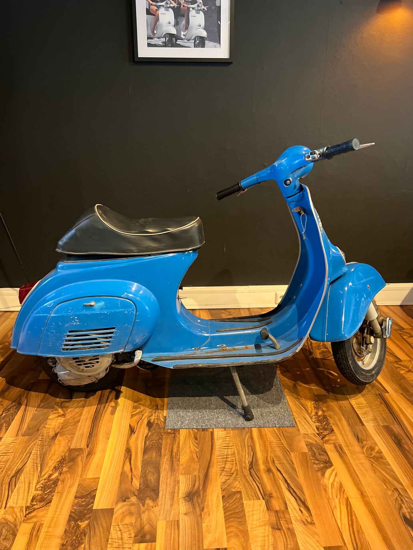 Vespa V50 Rundlicht | Original Lack | Bj. 1973
