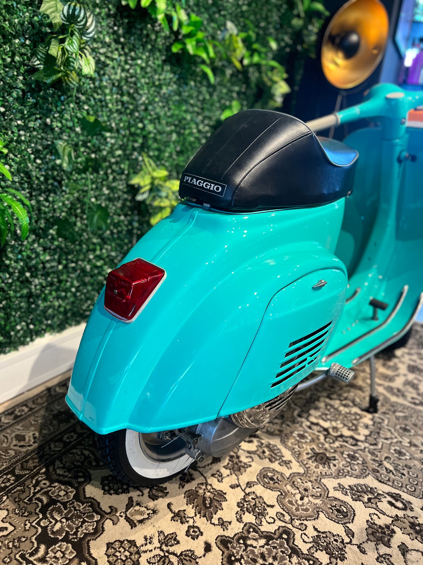Vespa V50 Rundlicht | Vollrestauriert - Bj. 1982