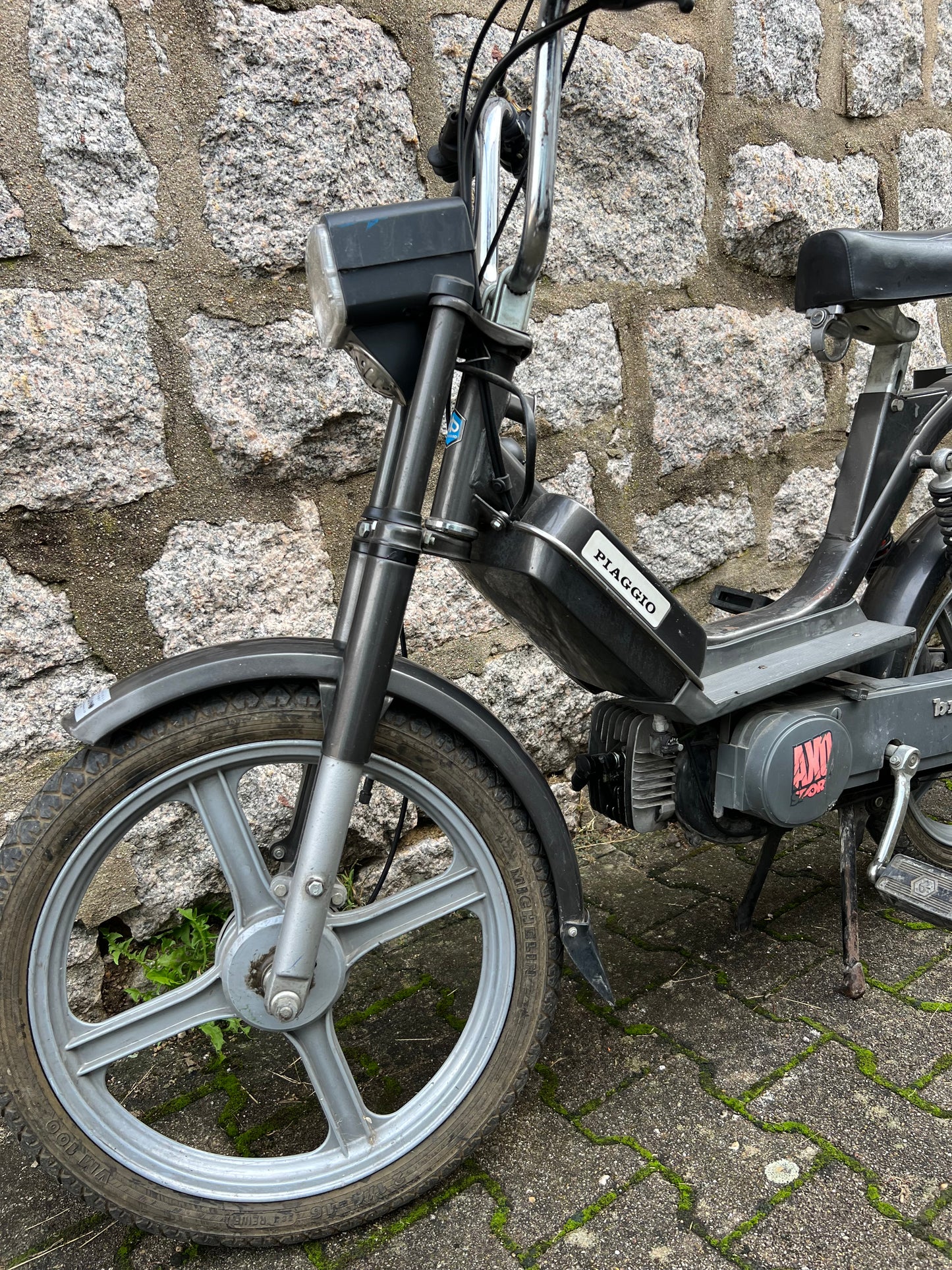 Piaggio Bravo