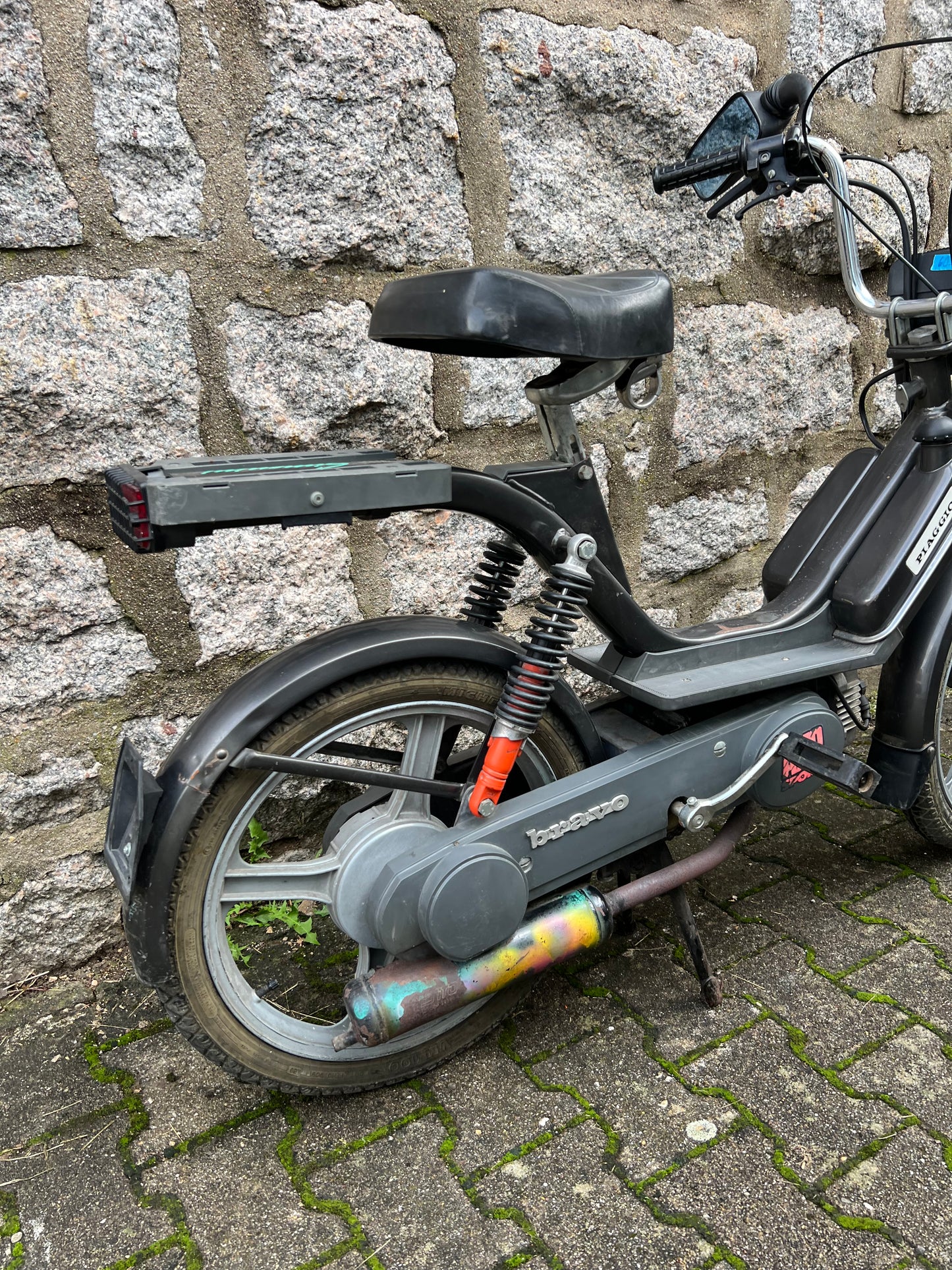 Piaggio Bravo