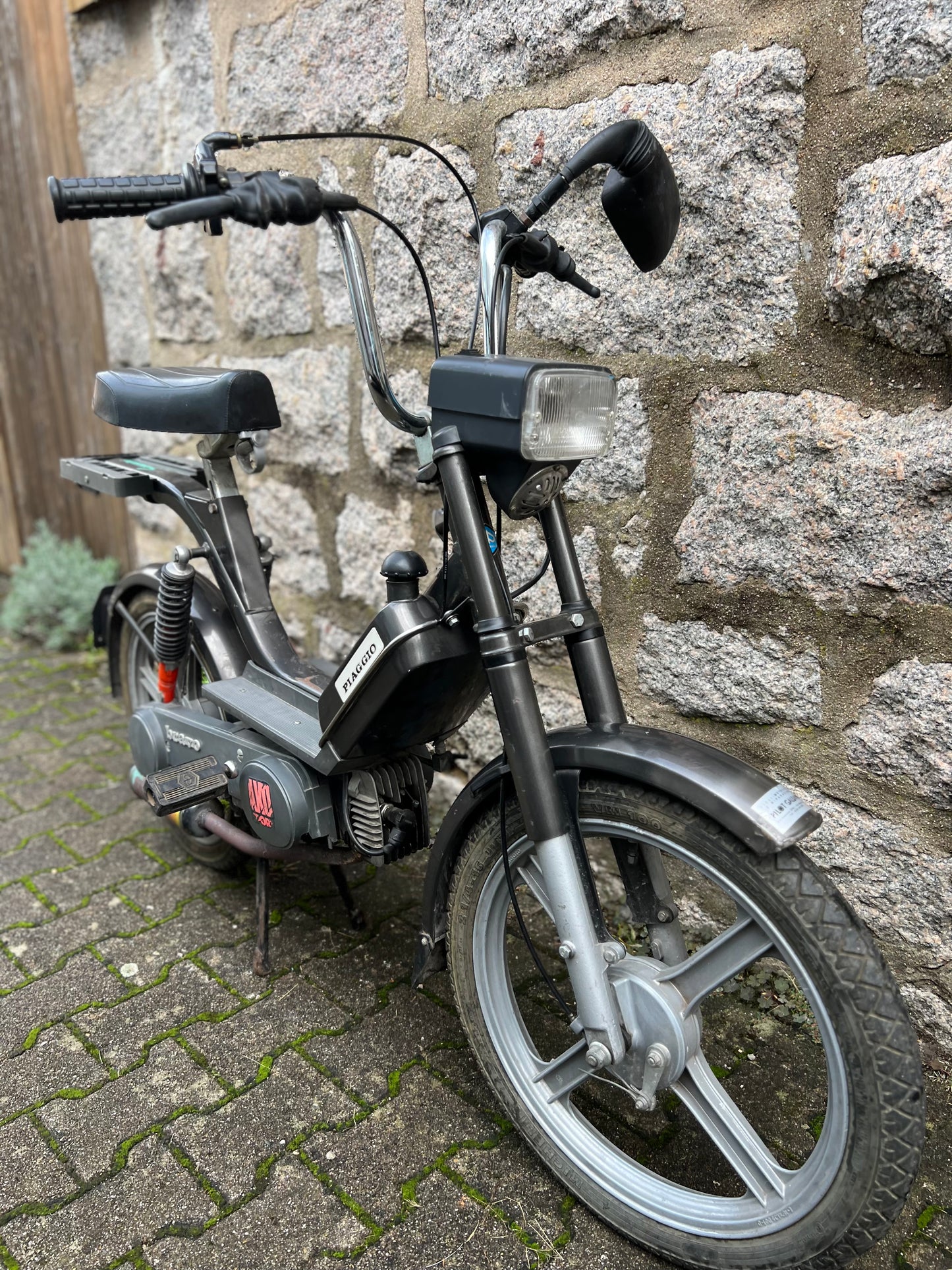 Piaggio Bravo