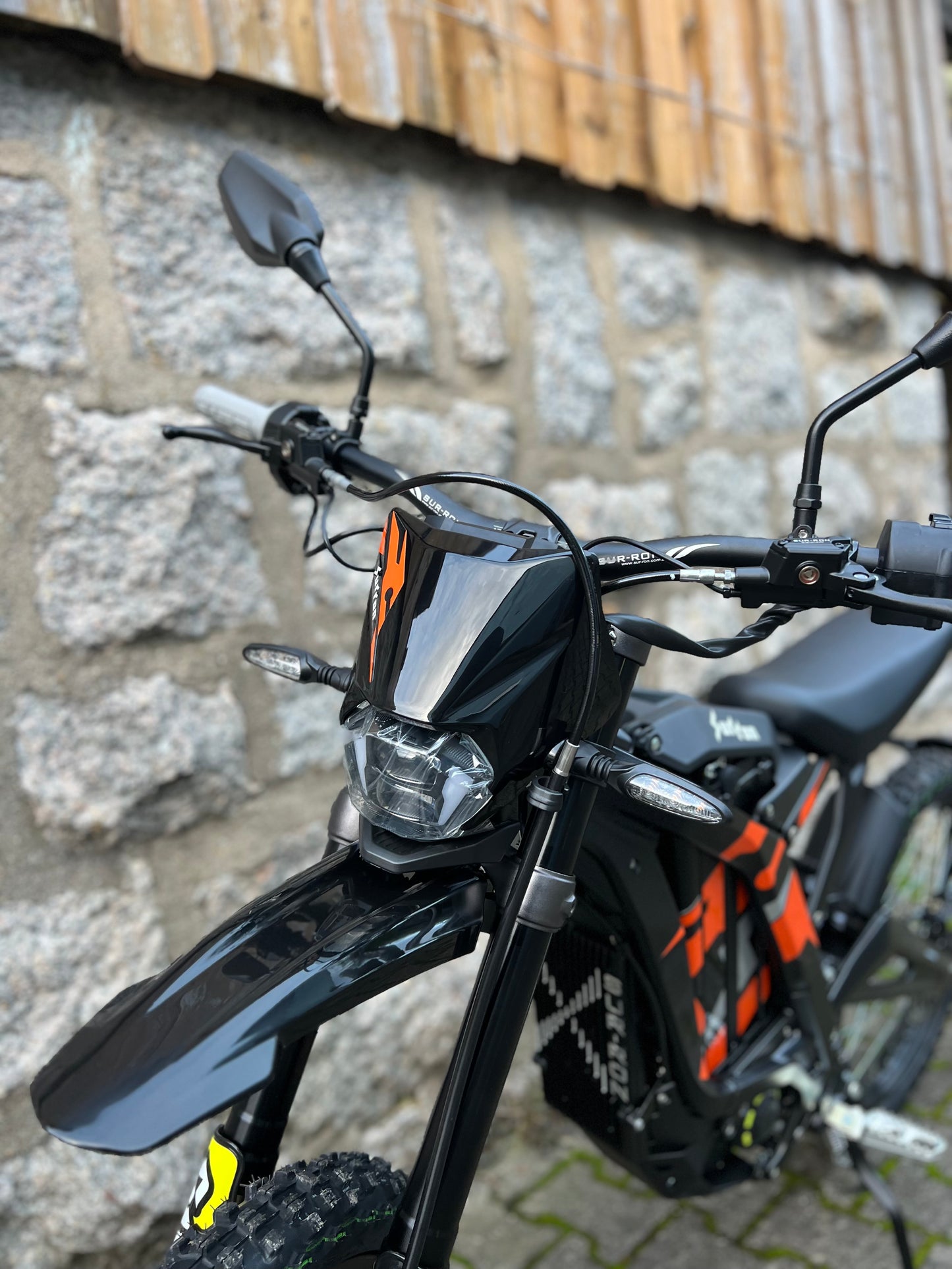 SUR-RON Light Bee L1e X (2024)