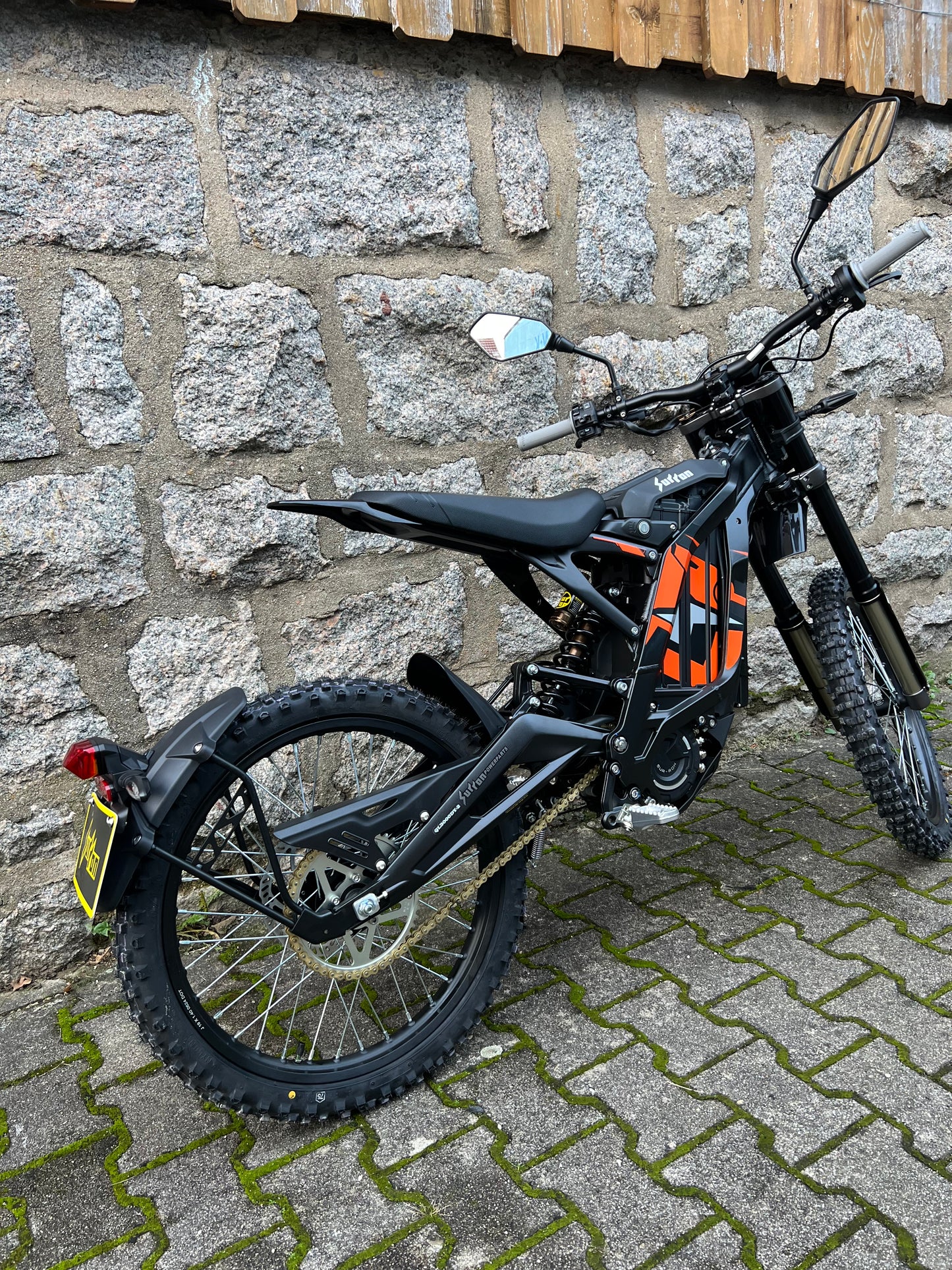 SUR-RON Light Bee L1e X (2024)