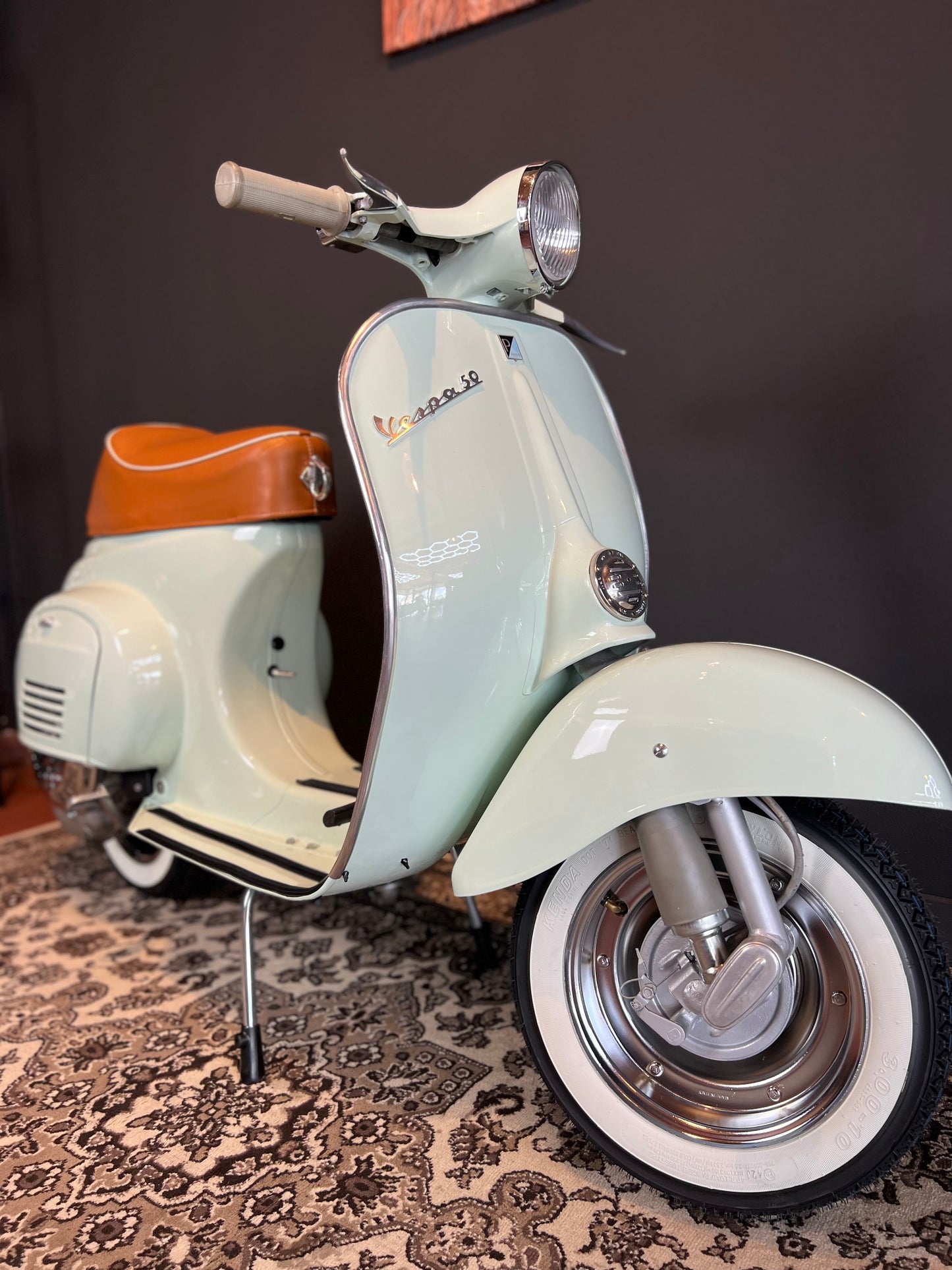Vespa V50 Rundlicht | Vollrestauriert - Bj. 1966