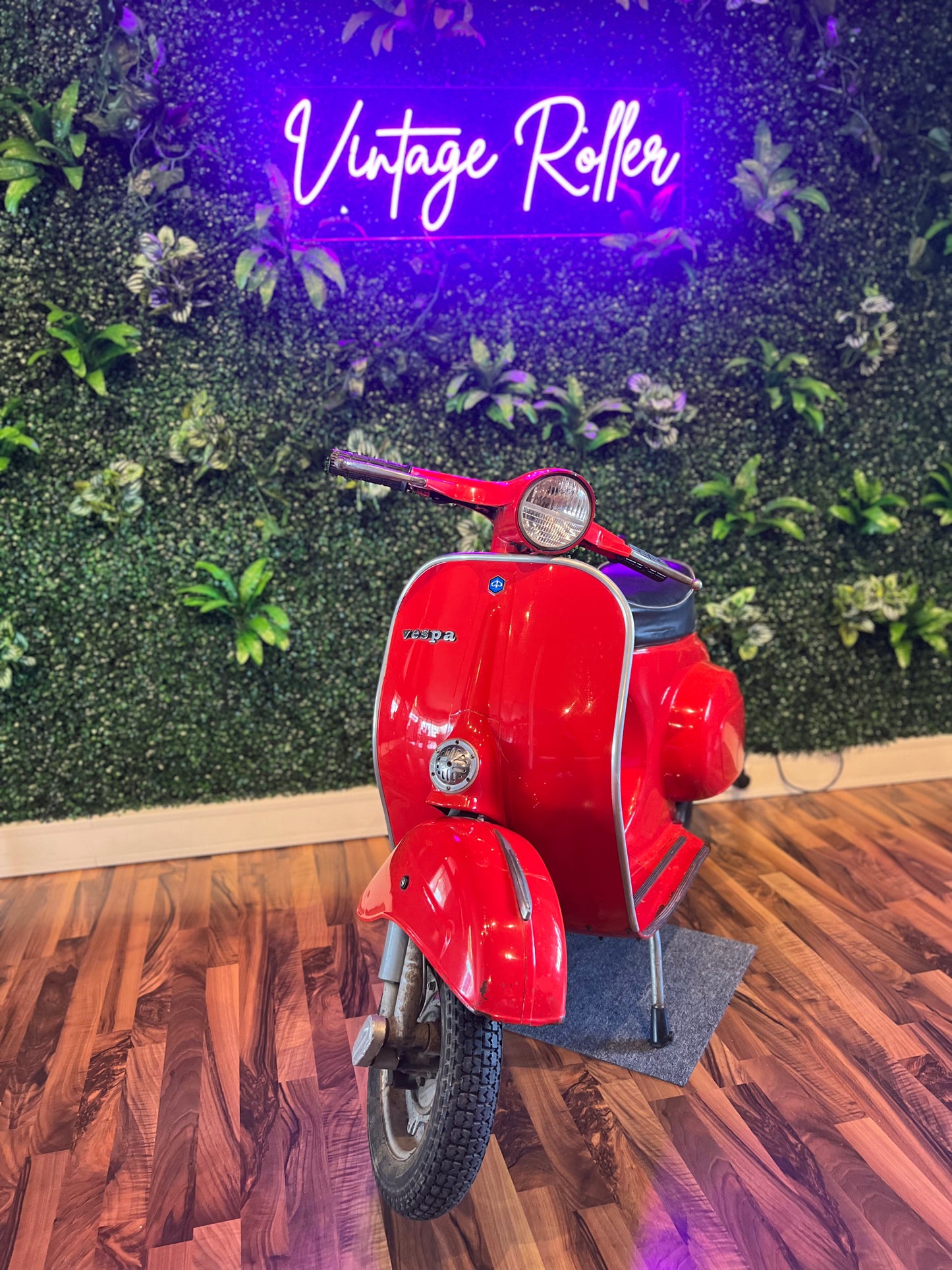 Vespa V50 Rundlicht | Original Lack | Bj. 1977