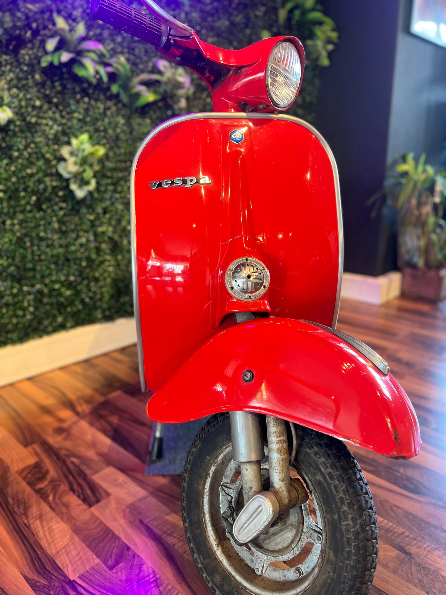Vespa V50 Rundlicht | Original Lack | Bj. 1977