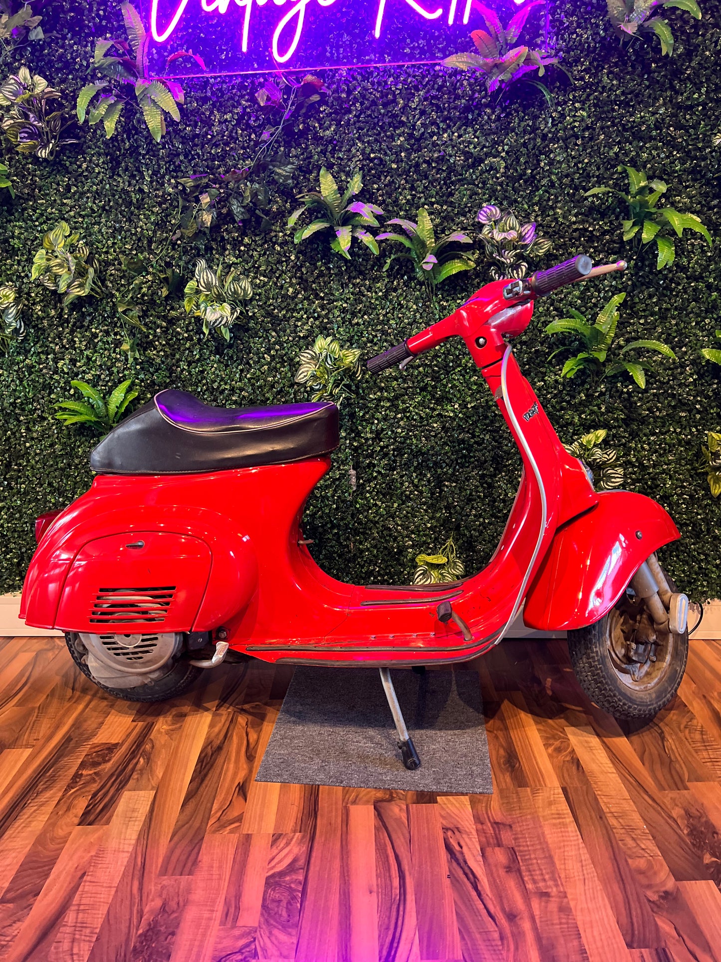Vespa V50 Rundlicht | Original Lack | Bj. 1977