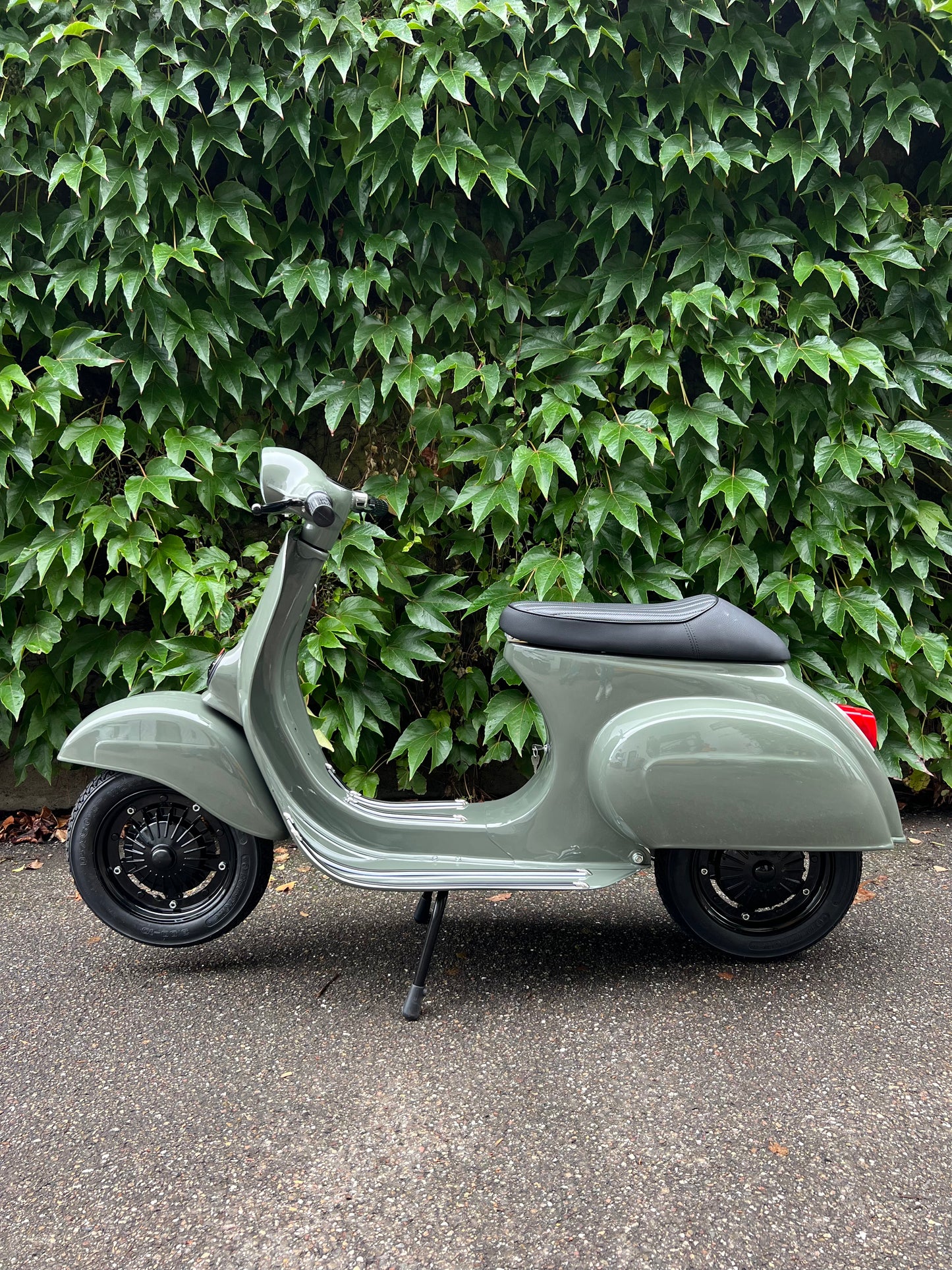 Vespa V50 Rundlicht  | Elektrifiziert - Bj. 1974