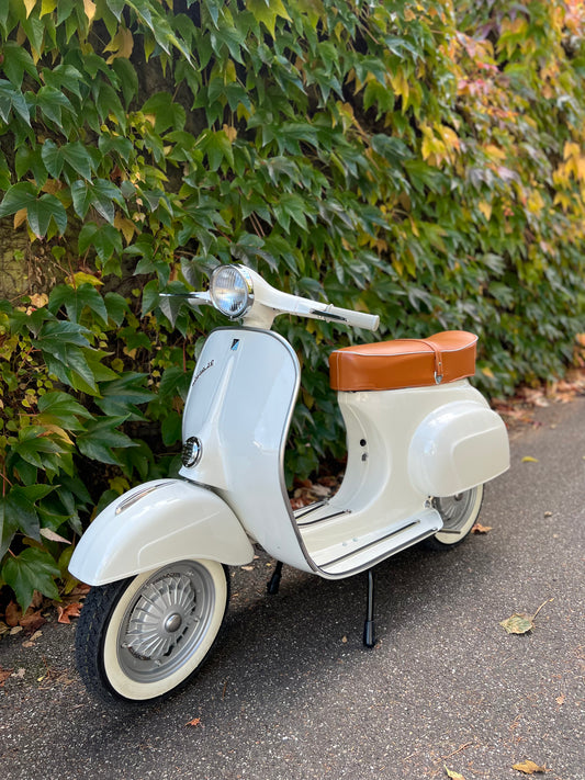 Vespa V50 Rundlicht | Vollrestauriert - Bj. 1966