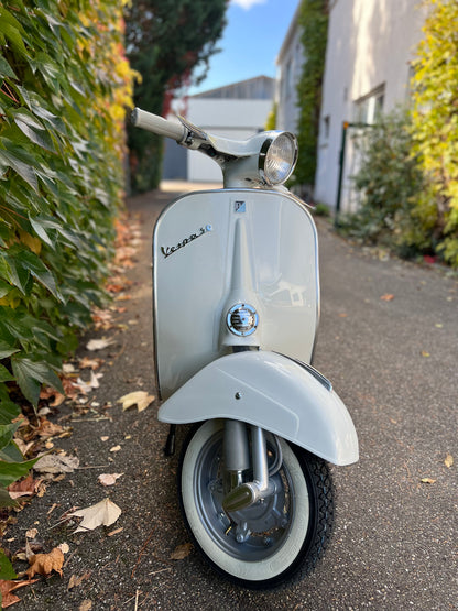 Vespa V50 Rundlicht | Vollrestauriert - Bj. 1966