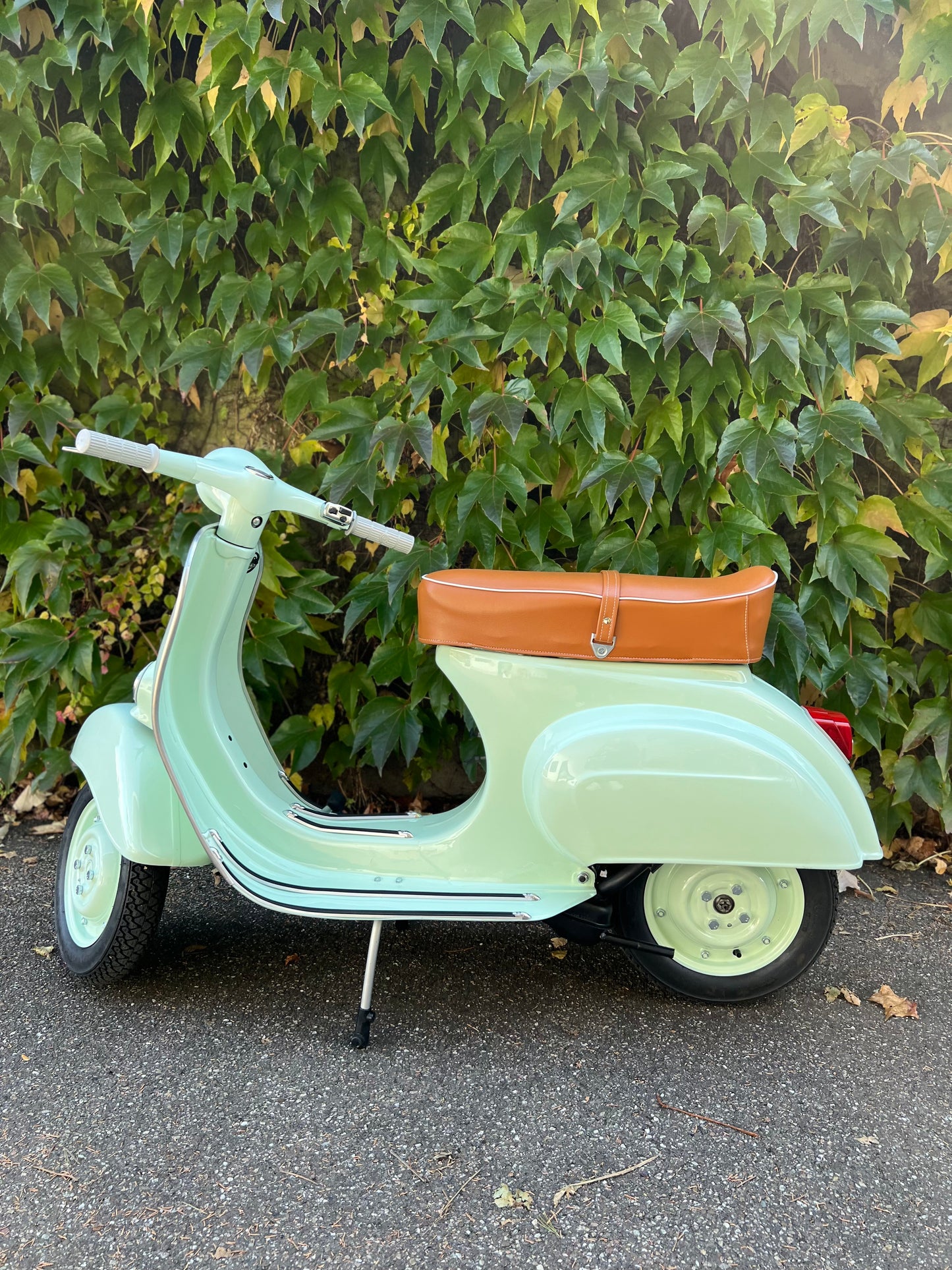 Vespa V50 Rundlicht Sportellino Piccolo | Vollrestauriert - Bj. 1963