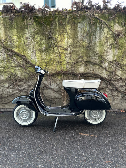 Vespa V50 Rundlicht | Vollrestauriert - Bj. 1970