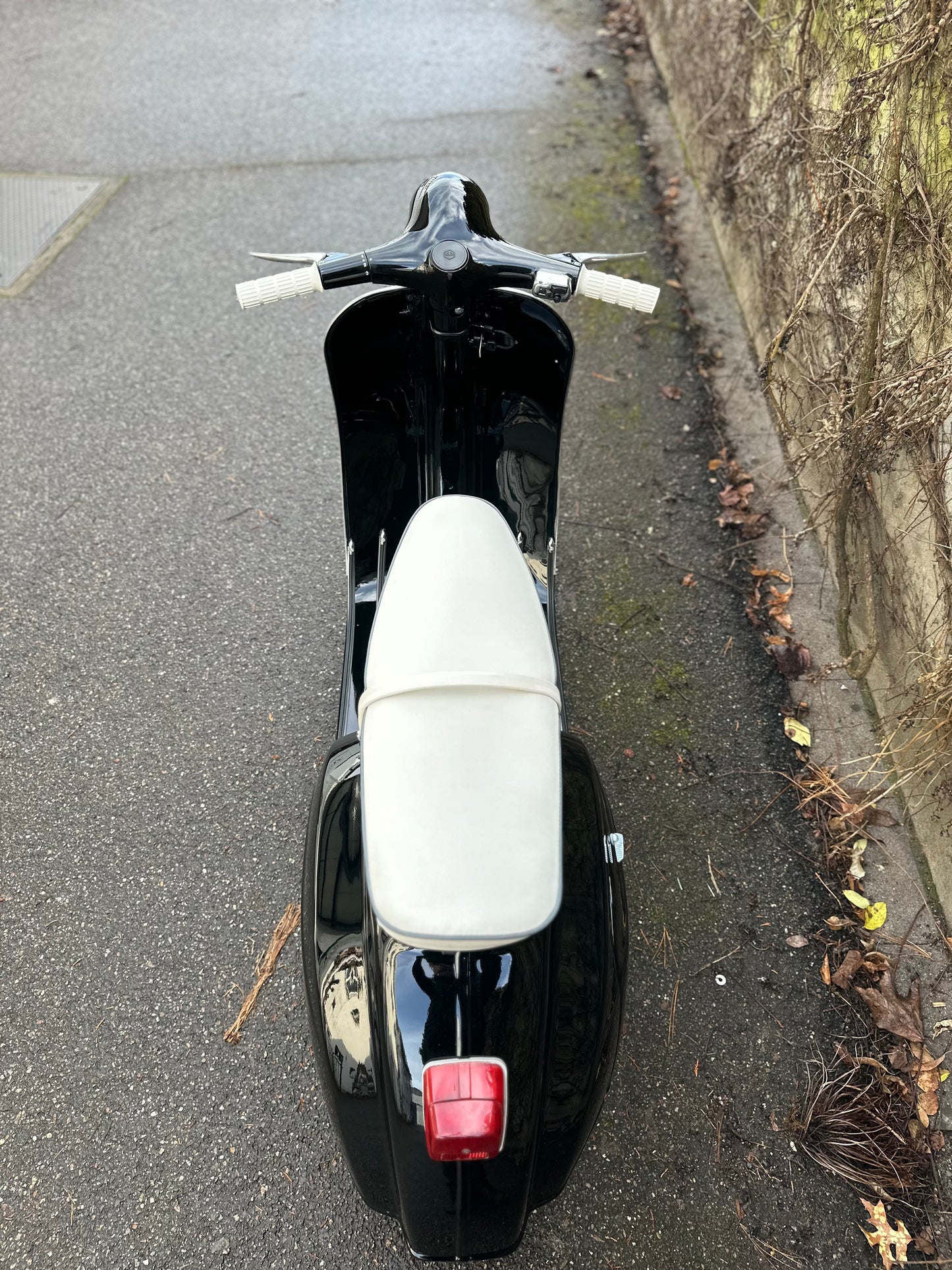 Vespa V50 Rundlicht | Vollrestauriert - Bj. 1970