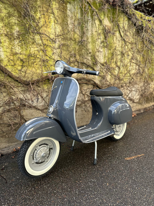 Vespa V50 Rundlicht | Vollrestauriert - Bj. 1972