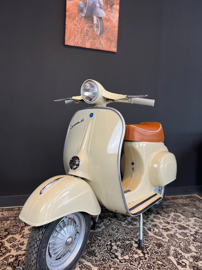 Vespa V50 Rundlicht | Vollrestauriert - Bj. 1966